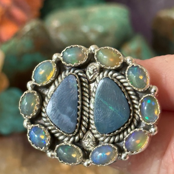 Opal East to West adjustable sterling silver ring - Picture 3 of 6